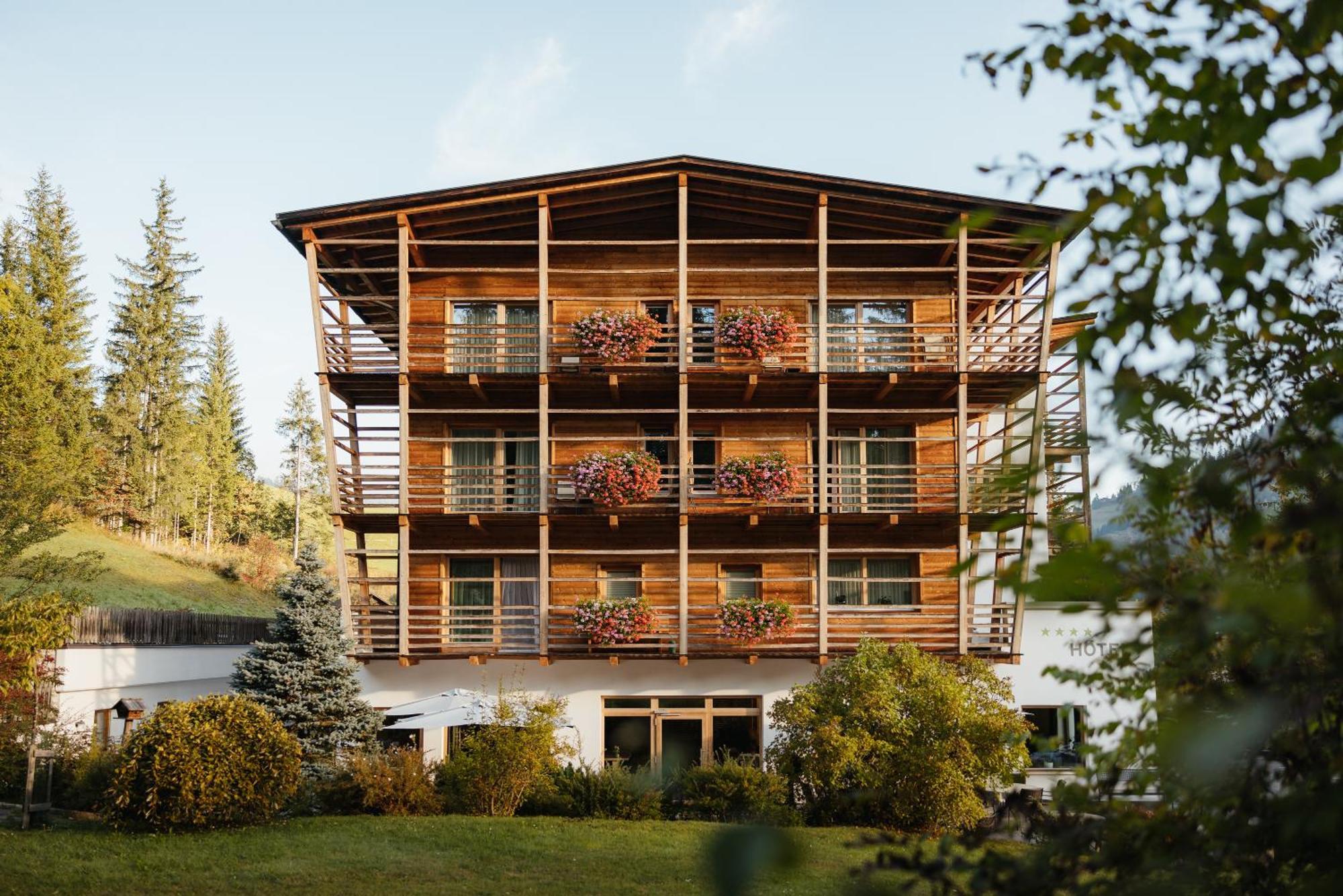 Hotel Melodia Del Bosco Abtei Exterior foto